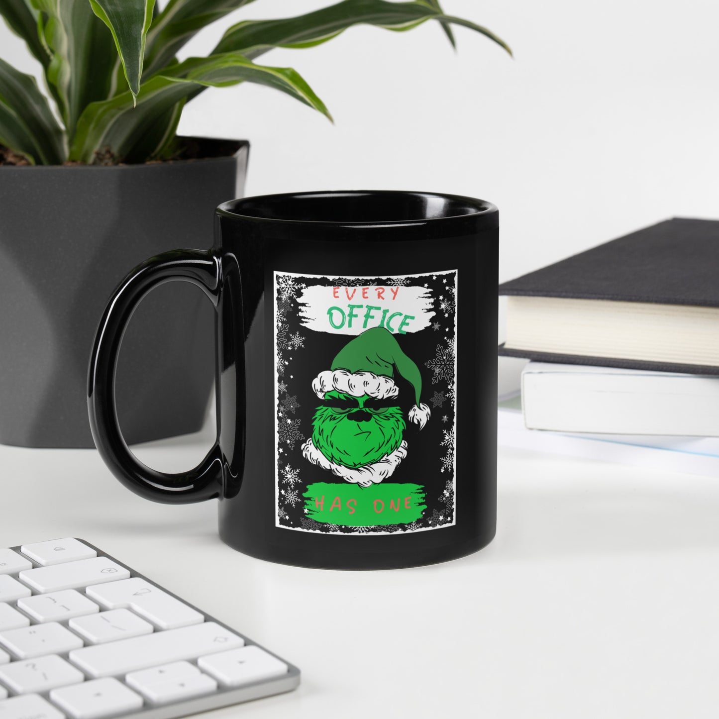 Office Grinch Mug Gift Mug For Secret Santa Christkindl Kris Kringel Kris Kindle Chris Kindle Monito-Monita Angelito Wichteln amigo secreto.