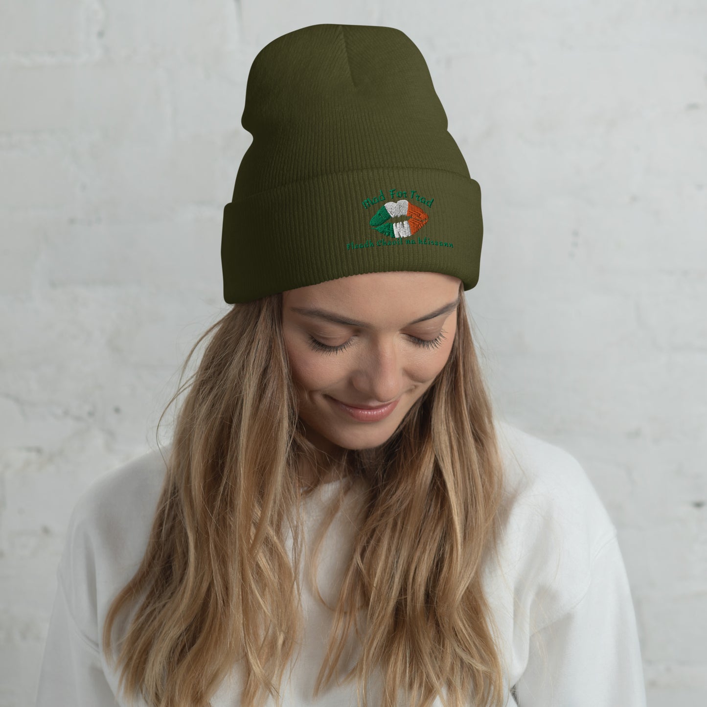 Fleadh Cheoil na hÉireann Mad For Trad Kiss Cuffed Beanie