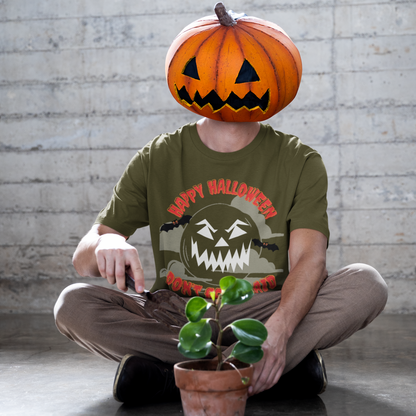 Happy Halloween Tee: Spooky Moon & Bats Unisex t-shirt