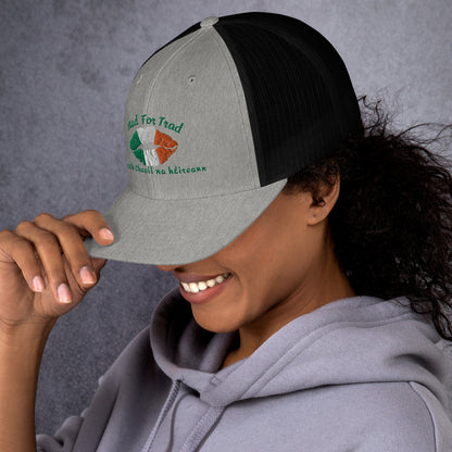 Fleadh Cheoil na hÉireann Mad For Trad Kiss Trucker Cap