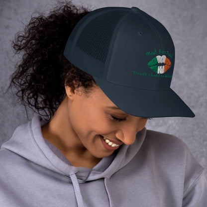 Fleadh Cheoil na hÉireann Mad For Trad Kiss Trucker Cap