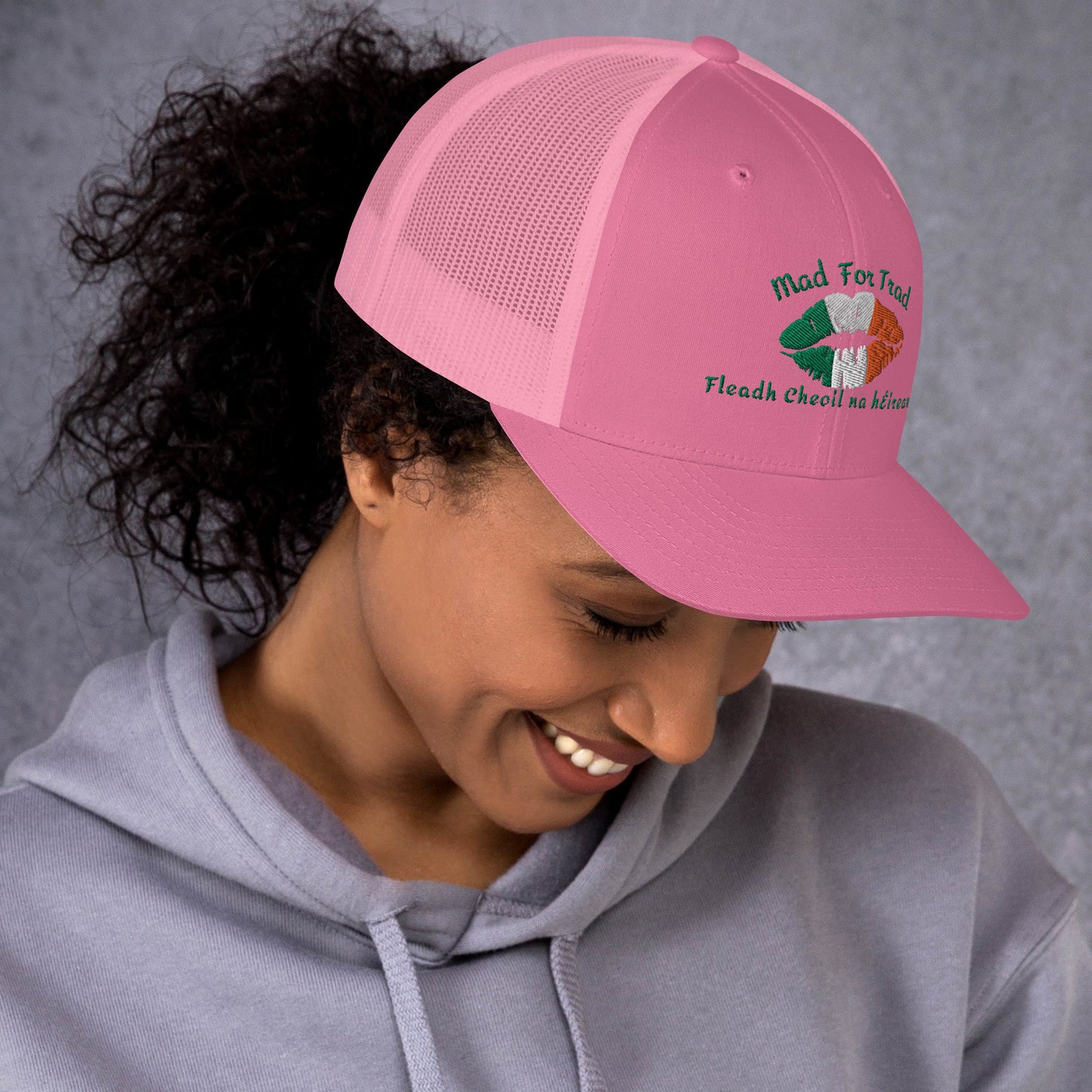 Fleadh Cheoil na hÉireann Mad For Trad Kiss Trucker Cap